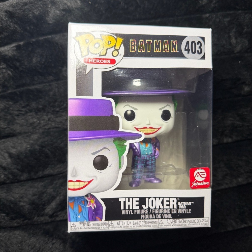 NEW AE Xclusive Funko Pop Heroes: The Joker Batman 1989 vinyl figure, number 403